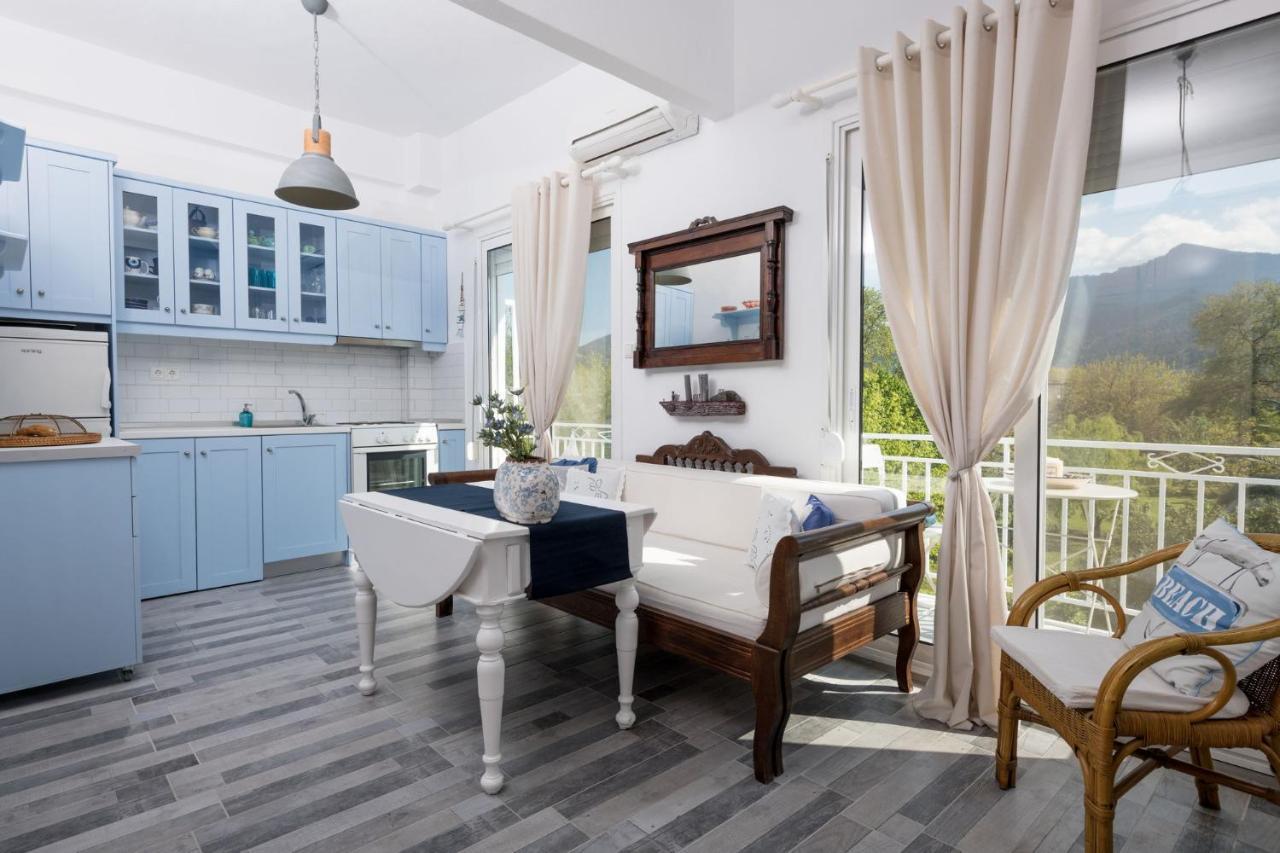 Argyri'S Sea View Apartment ลีเมนาส ภายนอก รูปภาพ