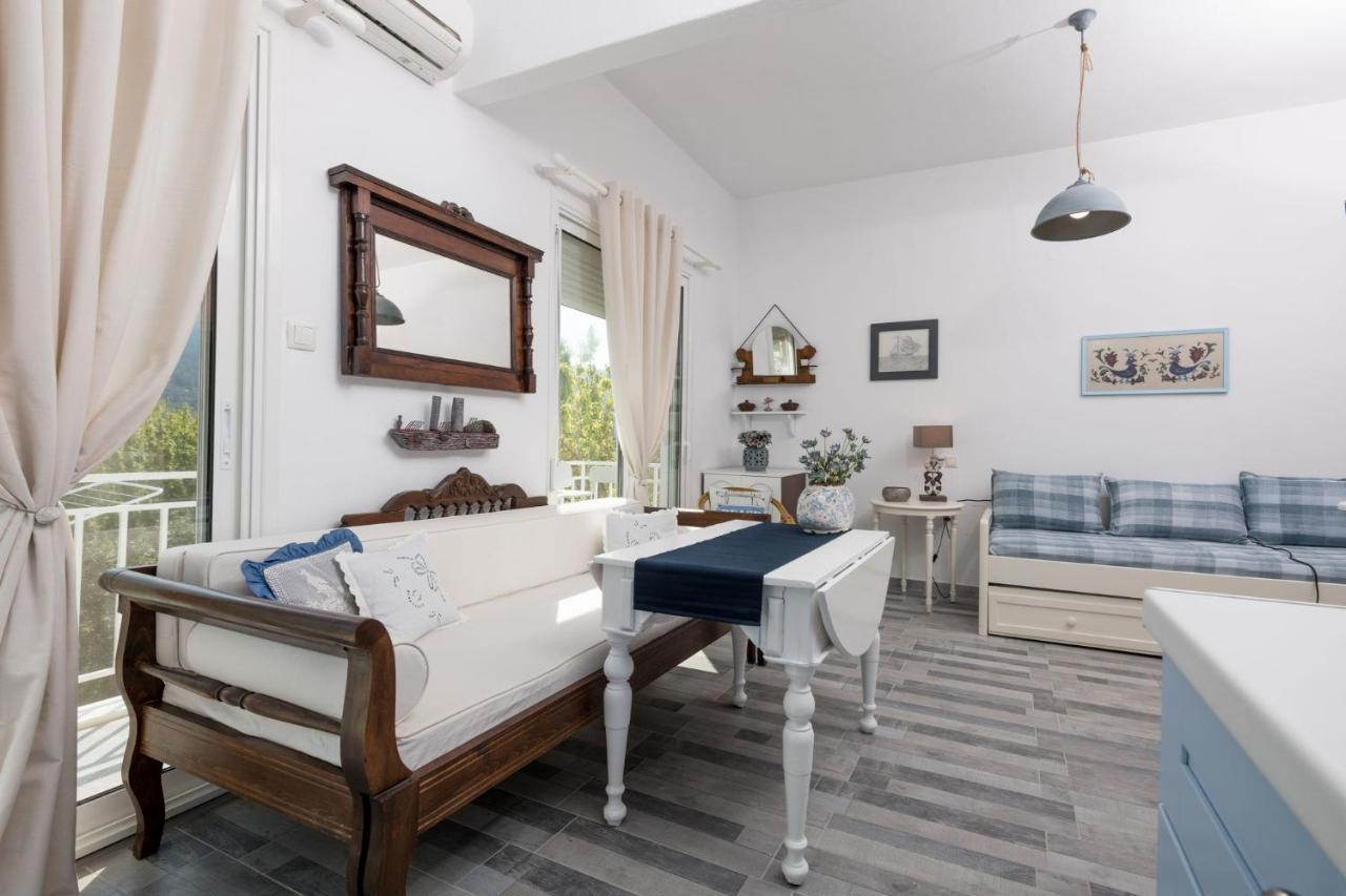 Argyri'S Sea View Apartment ลีเมนาส ภายนอก รูปภาพ