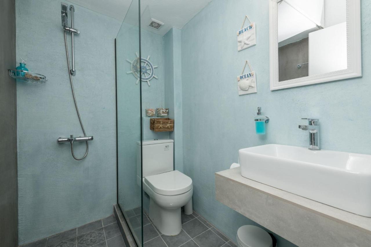 Argyri'S Sea View Apartment ลีเมนาส ภายนอก รูปภาพ